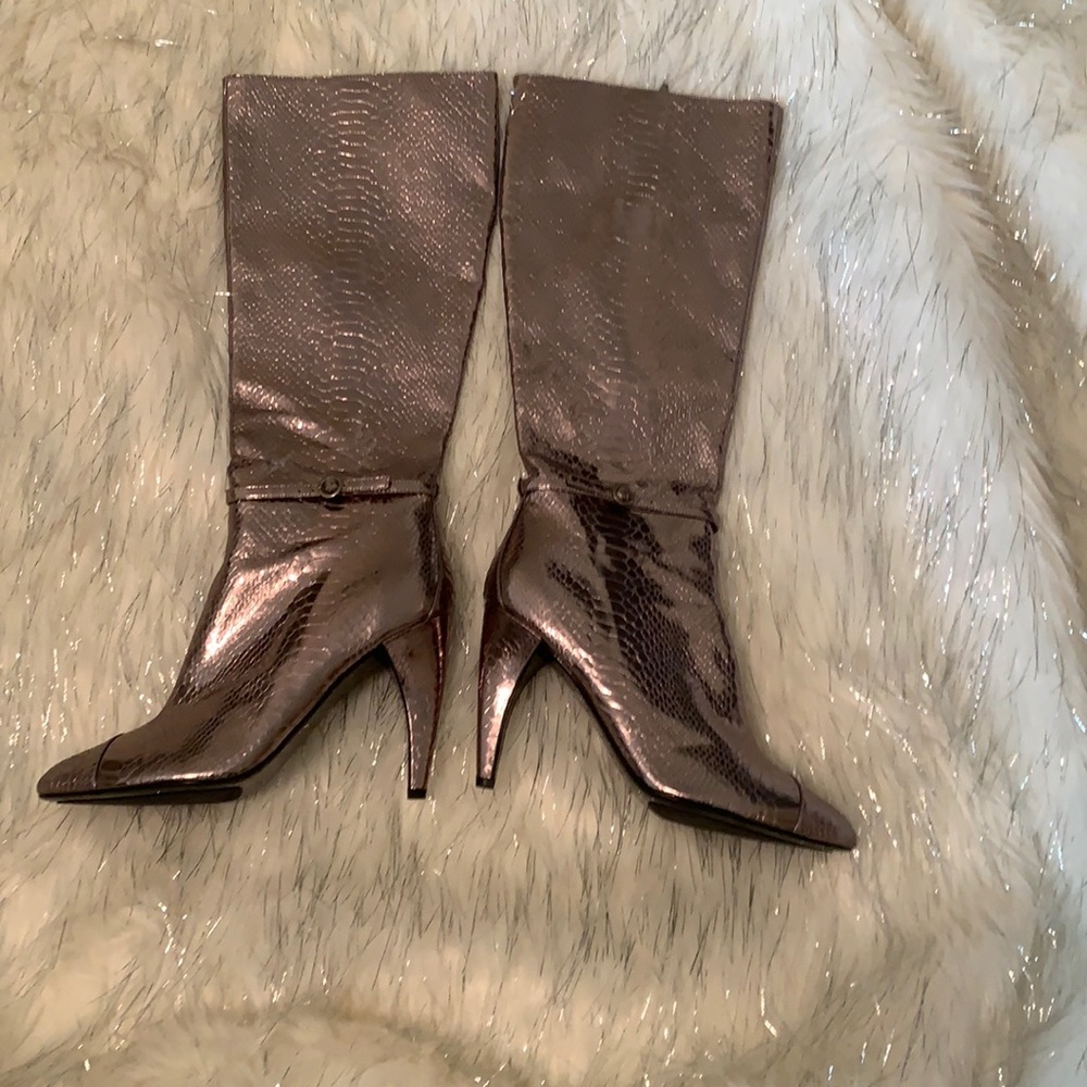 Sam Edelman silver snake Print boots 9.5
